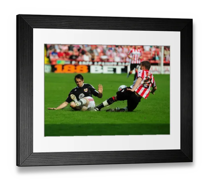 Framed Print : Brett Pitman vs. Shane Duffy: Intense Clash Between Sheffield United and Bristol City Footballers, Championship 2011