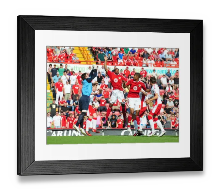 Framed Print : Marlon Jackson's Disallowed Goal: Heartbreak for Bristol City Against Nottingham Forest (Championship, 25 / 04 / 2011)