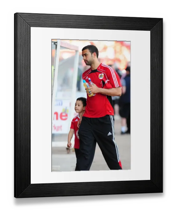 Framed Print : Football Rivalry: Bristol City vs Nottingham Forest - Season 10-11 Framed Print : Football Rivalry: Bristol City vs Nottingham Forest - Season 10-11
