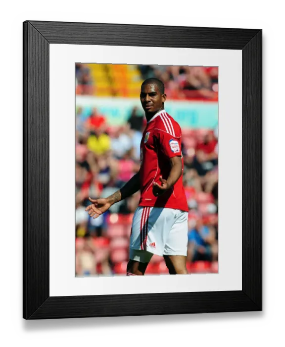 Framed Print : 2010-11 Football Showdown: A Season to Remember - Bristol City vs. Nottingham Forest Framed Print : 2010-11 Football Showdown: A Season to Remember - Bristol City vs. Nottingham Forest
