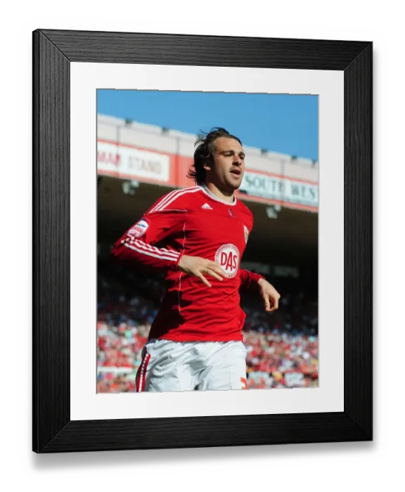 Framed Print : The Epic Battle: Bristol City vs. Nottingham Forest (2010-11) - A Season to Remember: Bristol City's Battle with Nottingham Forest Framed Print : The Epic Battle: Bristol City vs. Nottingham Forest (2010-11) - A Season to Remember: Bristol City's Battle with Nottingham Forest