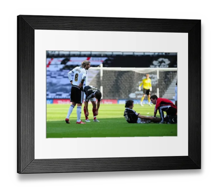 Framed Print : Championship Showdown: Derby County vs. Bristol City - 30th April 2011