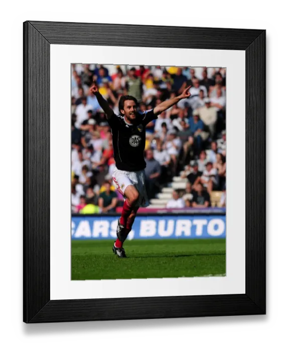 Framed Print : Bristol City's Double Moment: Cole Skuse's Championship-Winning Goals vs. Derby County (30th April 2011)