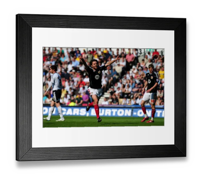 Framed Print : Cole Skuse's Double Strike: Bristol City's Championship Win Against Derby County (30th April 2011)