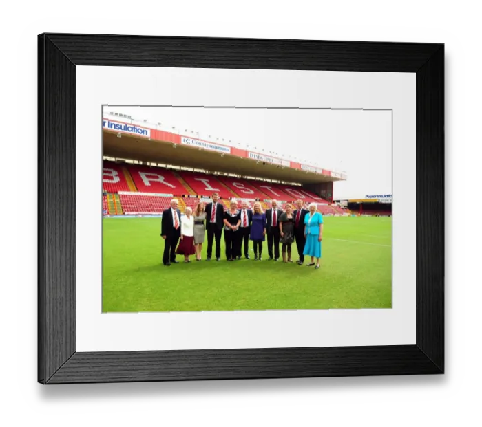 Framed Print : Bristol City vs Hull City: Championship Clash at Ashton Gate Stadium - 07 / 05 / 2011