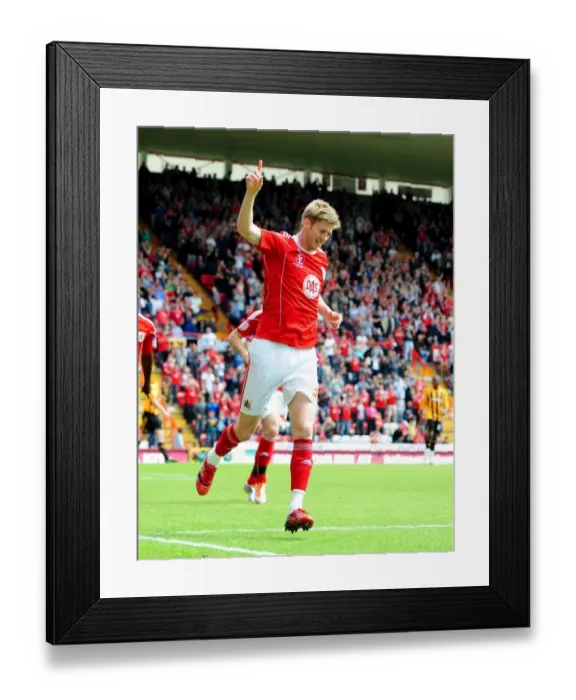 Framed Print : Jon Stead's Championship Opener: Bristol City vs. Hull City at Ashton Gate Stadium (May 2011) Framed Print : Jon Stead's Championship Opener: Bristol City vs. Hull City at Ashton Gate Stadium (May 2011)