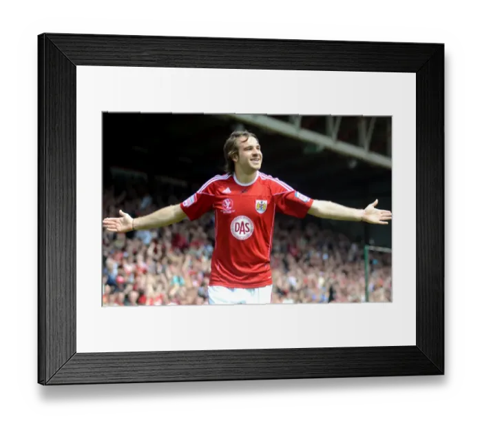 Framed Print : 2010-11 Football Showdown: A Season to Remember - Bristol City vs. Hull City: The Epic Clash Framed Print : 2010-11 Football Showdown: A Season to Remember - Bristol City vs. Hull City: The Epic Clash