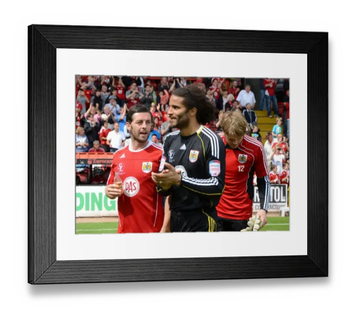 Framed Print : Bristol City vs Hull City: A Football Rivalry - Season 10-11 Framed Print : Bristol City vs Hull City: A Football Rivalry - Season 10-11