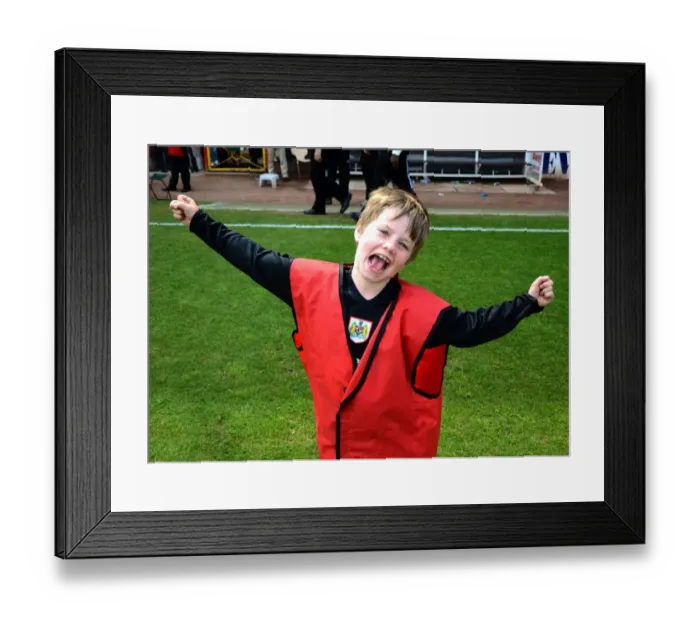 Framed Print : Bristol City vs Hull City: A Football Rivalry - Season 10-11 Framed Print : Bristol City vs Hull City: A Football Rivalry - Season 10-11
