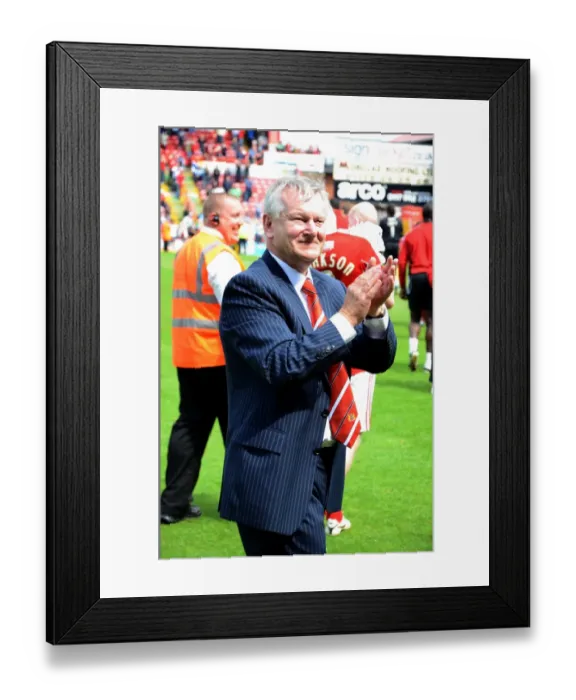 Framed Print : Bristol City vs Hull City: 2010-11 Football Rivalry - Season 10-11