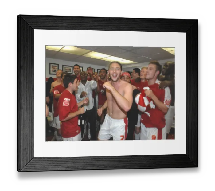 Framed Print : Bradley Orr Framed Print : Bradley Orr
