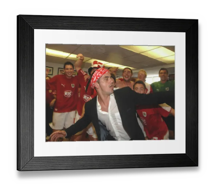 Framed Print : Scott Murray Dressing Room-Promotion