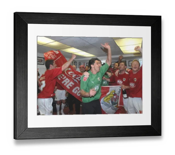 Framed Print : Basso's Thrill: Bristol City's Promising New Star Framed Print : Basso's Thrill: Bristol City's Promising New Star