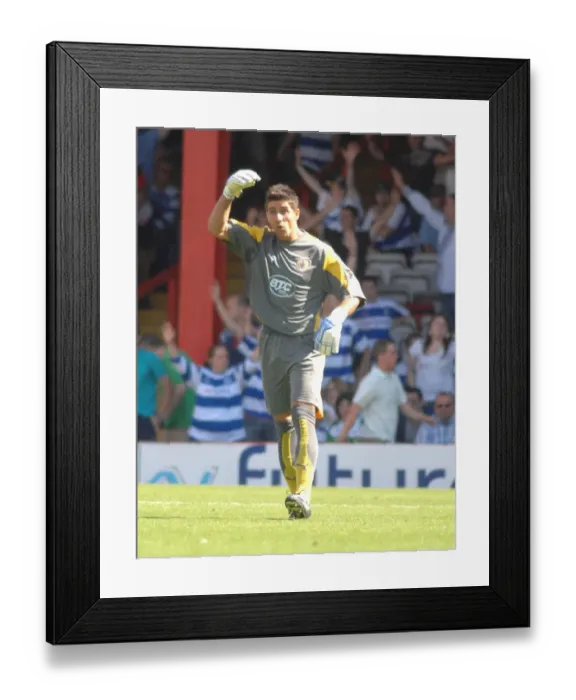 Framed Print : Basso in Action: Bristol City vs. QPR Framed Print : Basso in Action: Bristol City vs. QPR