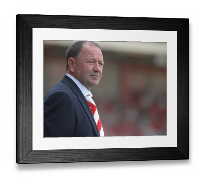 Framed Print : Gary Johnson in Action: Bristol City vs QPR - Clash on the Field