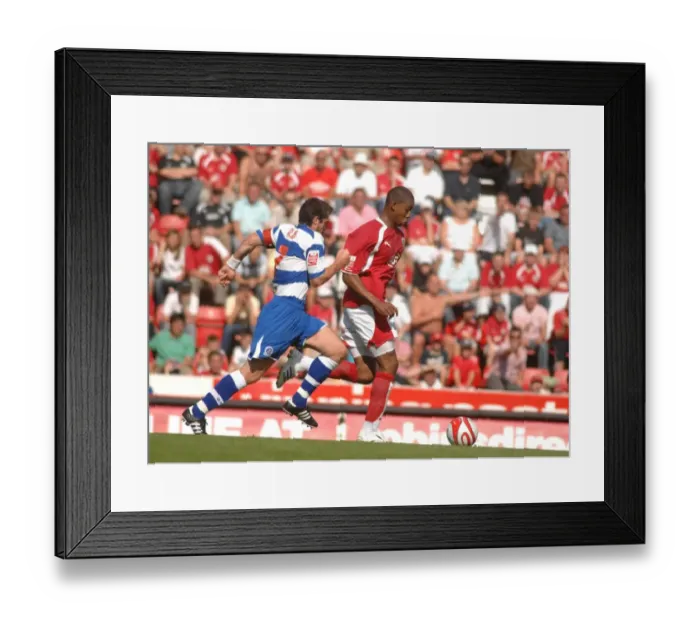 Framed Print : Bristol City vs QPR: Marvin Elliott in Action Framed Print : Bristol City vs QPR: Marvin Elliott in Action