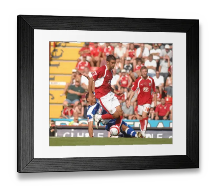 Framed Print : Liam Fontaine in Action: Bristol City vs QPR Framed Print : Liam Fontaine in Action: Bristol City vs QPR
