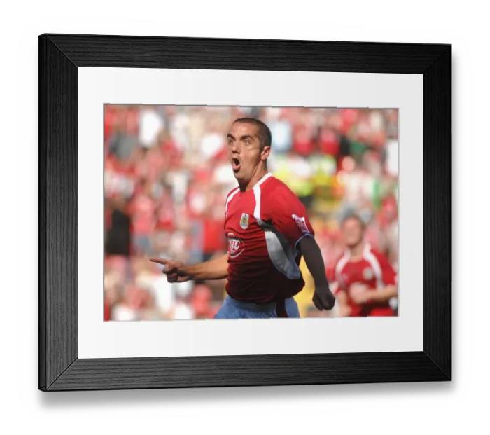 Framed Print : Murray celeb 1
