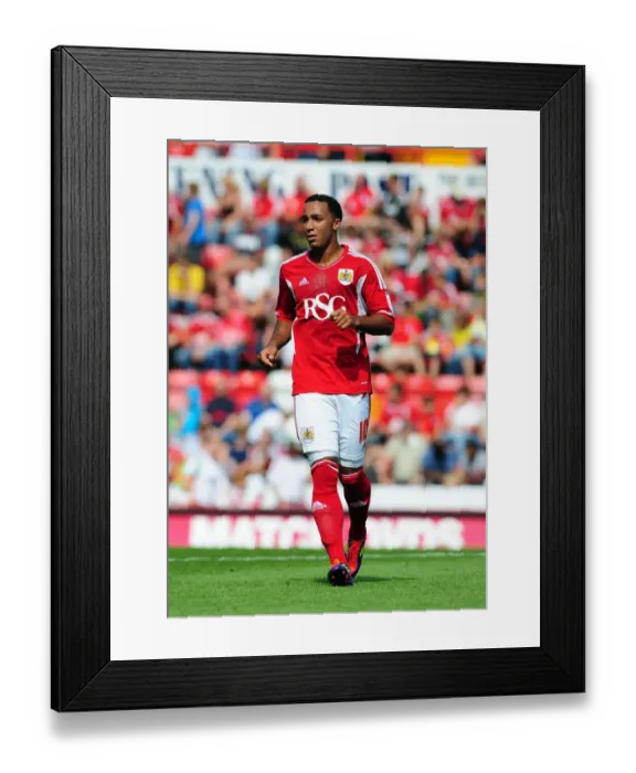 Framed Print : Bristol City vs. West Brom: Season 11-12 Football Showdown Framed Print : Bristol City vs. West Brom: Season 11-12 Football Showdown