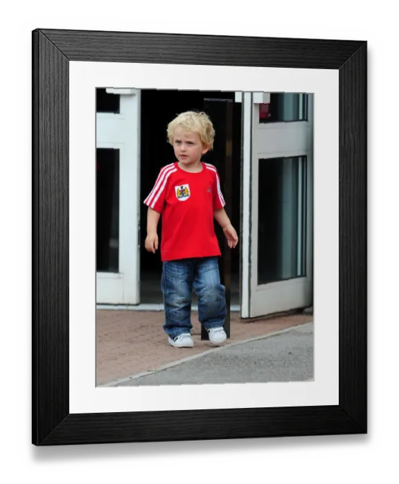 Framed Print : Bristol City vs. West Brom: A Football Showdown - Season 11-12 Framed Print : Bristol City vs. West Brom: A Football Showdown - Season 11-12