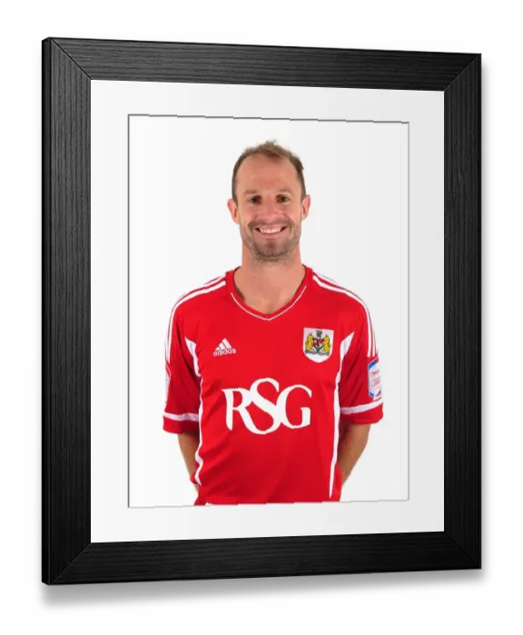 Framed Print : Bristol City Captain, Louis Carey Framed Print : Bristol City Captain, Louis Carey
