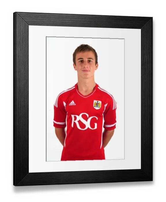 Framed Print : Bristol City FC: Jamal Campbell-Ryce - Focused and Ready: Head Shots from the 08-09 Season Framed Print : Bristol City FC: Jamal Campbell-Ryce - Focused and Ready: Head Shots from the 08-09 Season