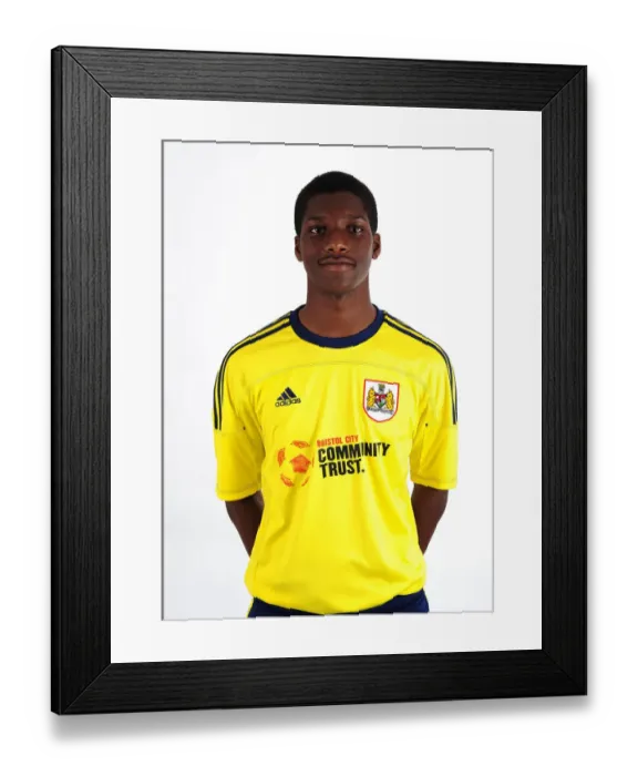 Framed Print : Bristol City First Team: Season 11-12 - Head Shots Framed Print : Bristol City First Team: Season 11-12 - Head Shots