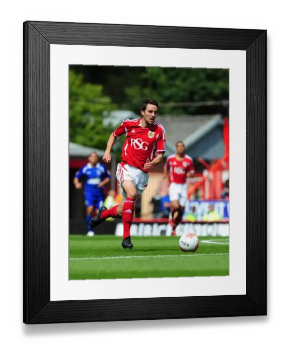 Framed Print : Bristol City vs Ipswich Town: Cole Skuse at Ashton Gate Stadium (Championship Football Match, 2011) Framed Print : Bristol City vs Ipswich Town: Cole Skuse at Ashton Gate Stadium (Championship Football Match, 2011)