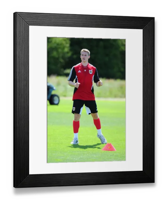 Framed Print : Christian Ribeiro of Bristol City: Focused during Pre-season Training Framed Print : Christian Ribeiro of Bristol City: Focused during Pre-season Training