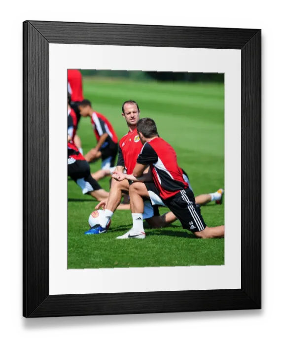 Framed Print : Bristol City Captain, Louis Carey and Bristol Citys Joe Edwards Framed Print : Bristol City Captain, Louis Carey and Bristol Citys Joe Edwards