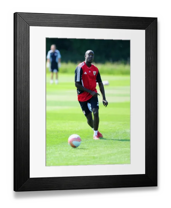 Framed Print : Albert Adomah: Intense Focus during Bristol City's Pre-season Training Framed Print : Albert Adomah: Intense Focus during Bristol City's Pre-season Training