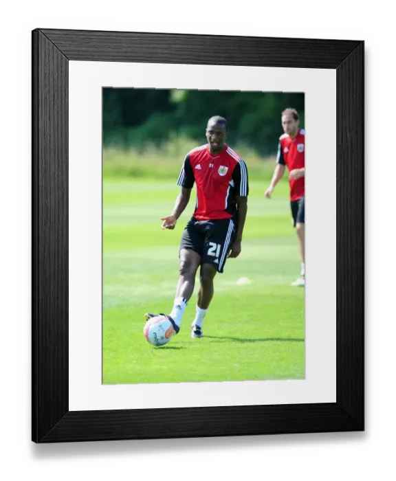 Framed Print : Bristol City's Kalifa Cisse: Ready for Pre-Season Training Framed Print : Bristol City's Kalifa Cisse: Ready for Pre-Season Training