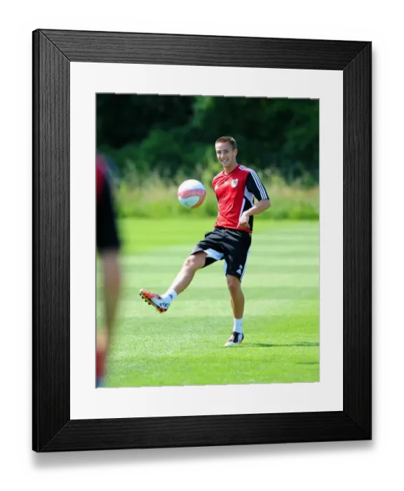 Framed Print : Bristol City's Danny Ball: A Focused Figure in Pre-season Training Framed Print : Bristol City's Danny Ball: A Focused Figure in Pre-season Training