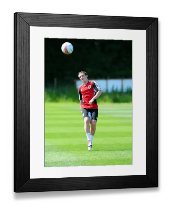 Framed Print : Gear Up: Neil Kilkenny's Pre-Season Training Intensifies (Bristol City) Framed Print : Gear Up: Neil Kilkenny's Pre-Season Training Intensifies (Bristol City)