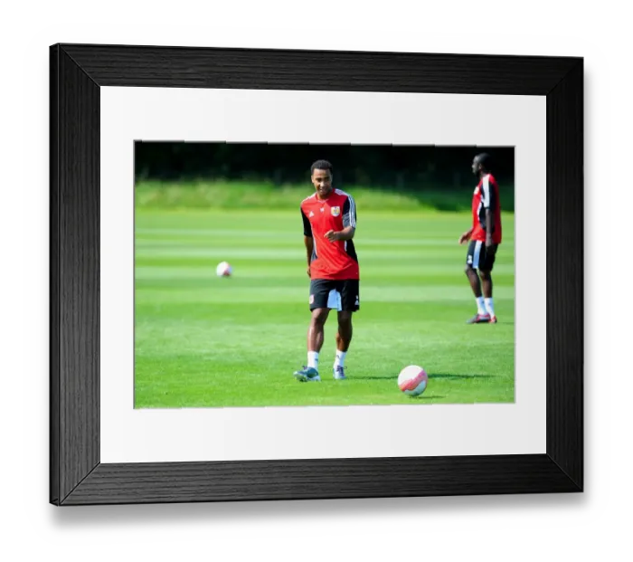 Framed Print : Nicky Maynard's Intense Pre-Season Training with Bristol City FC Framed Print : Nicky Maynard's Intense Pre-Season Training with Bristol City FC
