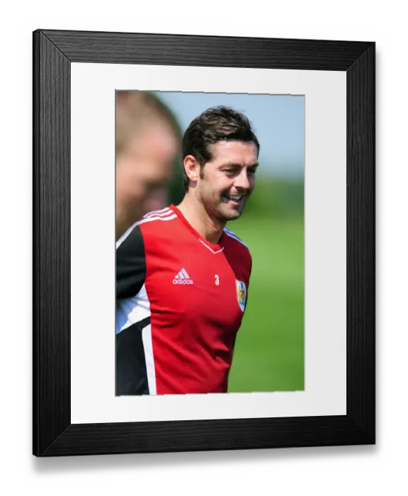 Framed Print : Jamie McAllister: Unwavering Concentration during Bristol City's Pre-Season Training