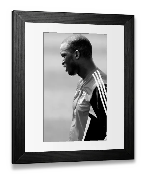 Framed Print : Kalifa Cisse of Bristol City: Geared Up and Ready for Pre-Season Training