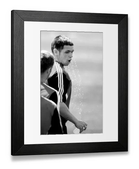 Framed Print : Bristol City FC: Lewis Carey Training in Action