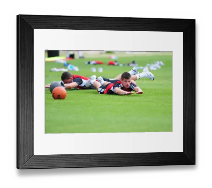 Framed Print : Joe Edwards of Bristol City: Focused during Pre-season Training