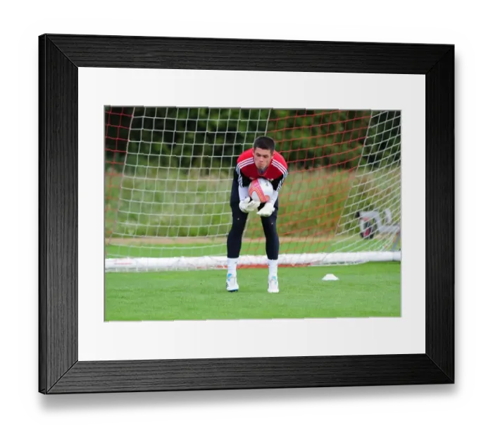 Framed Print : Lewis Carey's Unyielding Pre-Season Training with Bristol City FC