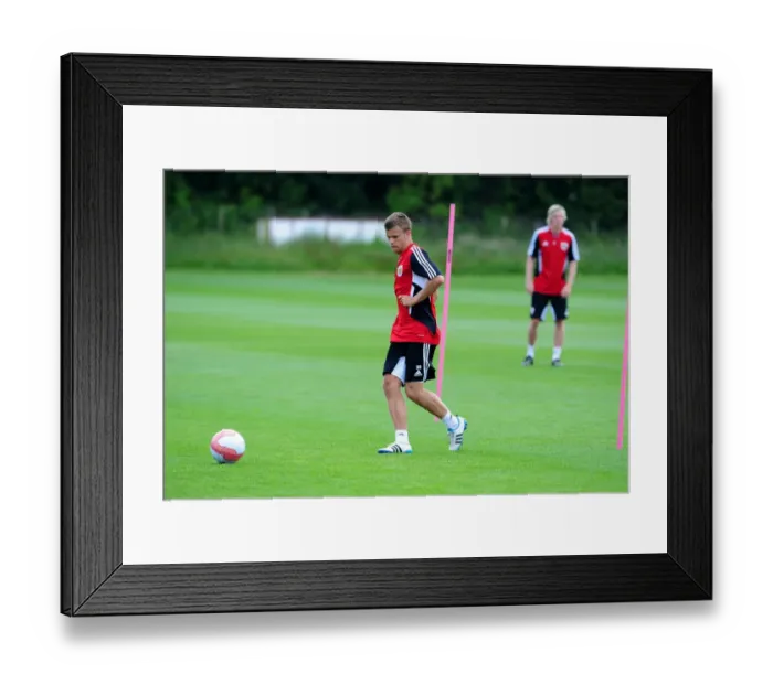 Framed Print : Deep Focus: Henry Muggeridge of Bristol City in Pre-season Training Framed Print : Deep Focus: Henry Muggeridge of Bristol City in Pre-season Training