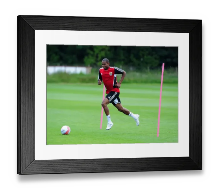 Framed Print : Marvin Elliott: Bristol City's Focused Player Gearing Up for Pre-Season Training Framed Print : Marvin Elliott: Bristol City's Focused Player Gearing Up for Pre-Season Training