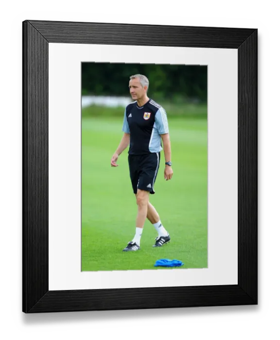 Framed Print : Bristol City FC: Manager Keith Miljen Heading Pre-Season Training Framed Print : Bristol City FC: Manager Keith Miljen Heading Pre-Season Training