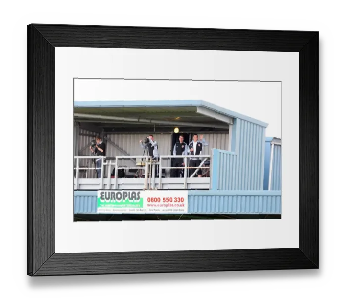 Framed Print : Torquay v Bristol City