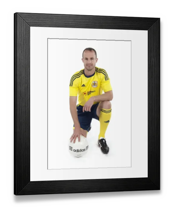 Framed Print : Bristol City First Team: Revealing the New Kits for Season 11-12 Framed Print : Bristol City First Team: Revealing the New Kits for Season 11-12