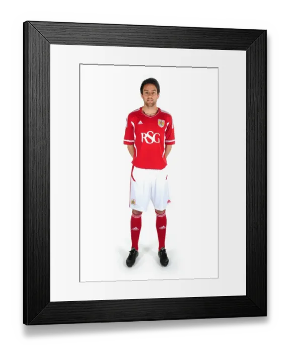 Framed Print : Bristol City FC: Revealing the New Kit for Season 11-12 Framed Print : Bristol City FC: Revealing the New Kit for Season 11-12