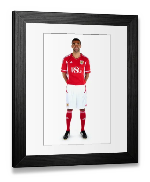 Framed Print : Bristol City FC: New Kit Reveal 11-12 Season Framed Print : Bristol City FC: New Kit Reveal 11-12 Season