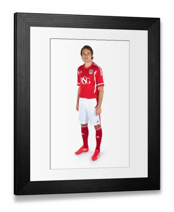 Framed Print : Bristol City First Team: Revealing the New Kits for Season 11-12