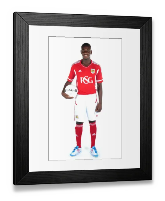 Framed Print : Bristol City FC: Revealing the New Kit for Season 11-12 Framed Print : Bristol City FC: Revealing the New Kit for Season 11-12