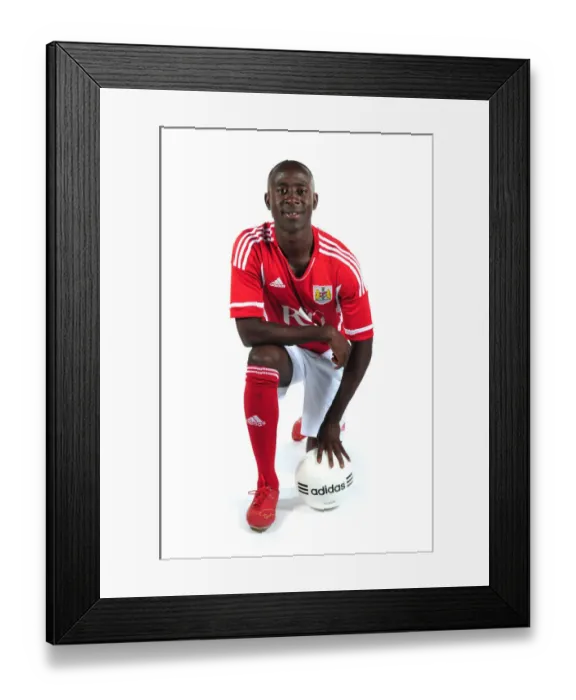Framed Print : Bristol City First Team: Revealing the New Kits for Season 11-12 Framed Print : Bristol City First Team: Revealing the New Kits for Season 11-12